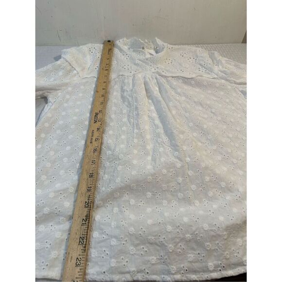Time & Tru white eyelet shirt top medium m - Picture 5 of 6